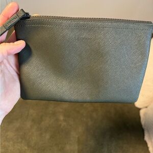Lululemon Olive Green Toiletry Bag